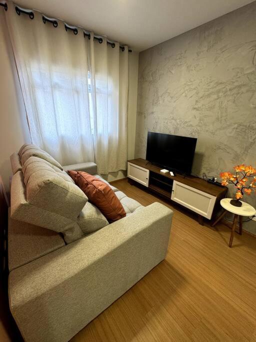 Condominio Solar Di Lucca Lindo Apartamento Com Ar Condicionado E Proximo A Uel Лондрина Экстерьер фото